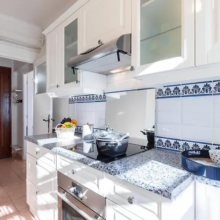 Apartment Franck Pilatte - Beautiful Sea View - Near The Port
